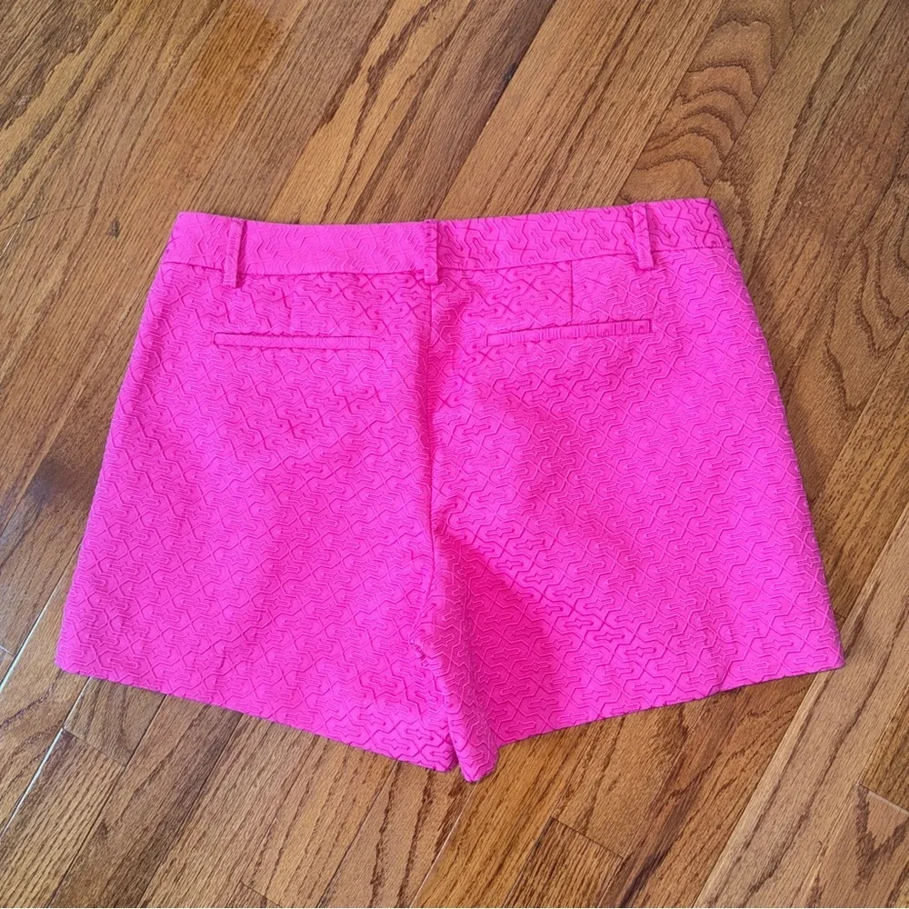 Banana Republic Fushia Pink Textured Shorts Size 8 - Picture 2 of 4